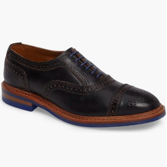 Allen Edmonds Black Strandmok Cap-Toe Oxfords size 10 D